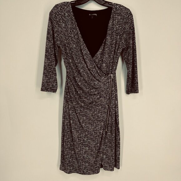 3/$25 Express Faux Wrap Dress XS Abstract Print Jersey Knit Zipper Sheath Mini - Picture 1 of 8